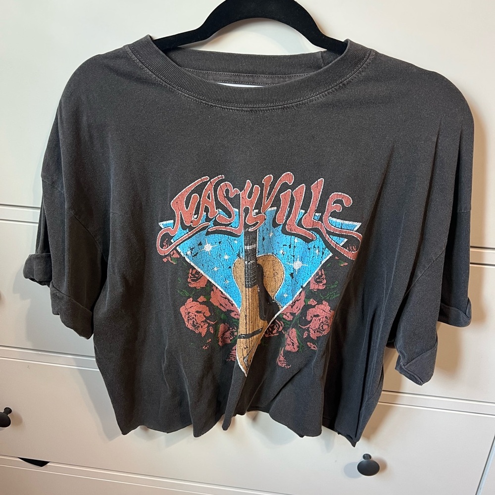 Nashville Graphic Tee in Black